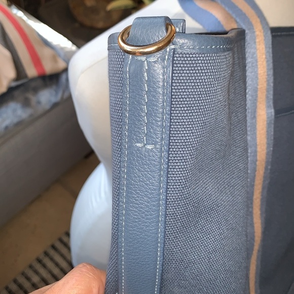 Beautiful Gently Loved Weekender “Ellis” Tote by Coach **NO CROSSBODY STRAP*** - Picture 9 of 13